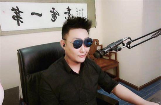 小仔爷爆料纯子视频